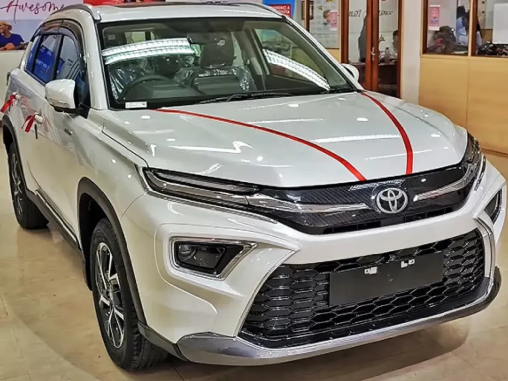 Honda Elevate vs Toyota Hyryder Hybrid – Which One Should You Choose in 2025?