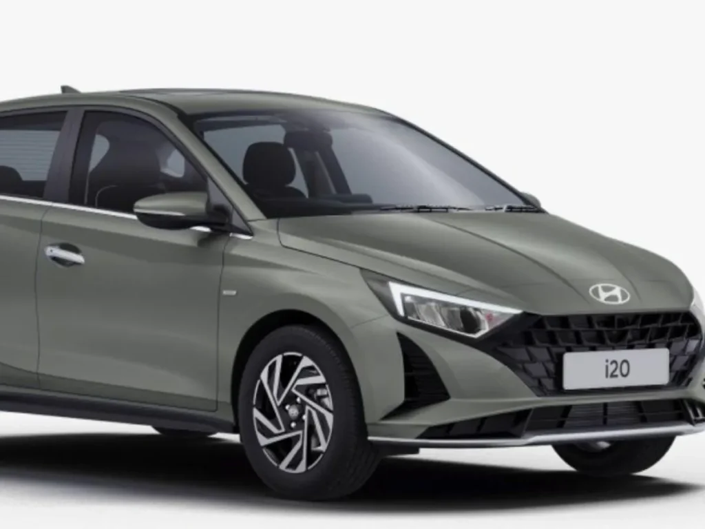 Hyundai i20 Introduces Magna CVT Variant – Affordable Automatic Hatch 2025
